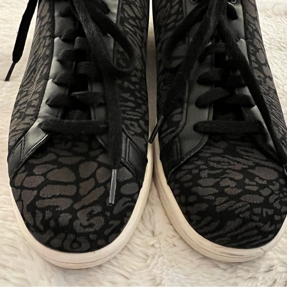 ADDIAS 11 Cloudfoam Black Grey Animal Print Sneaker Shoes Size 11 Lace Up Tennis - Picture 11 of 12